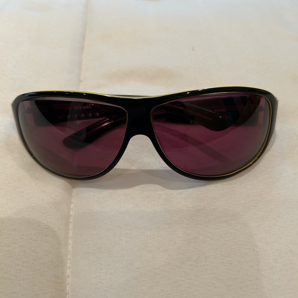 Diesel Unisex Sunglasses in Great Condition
